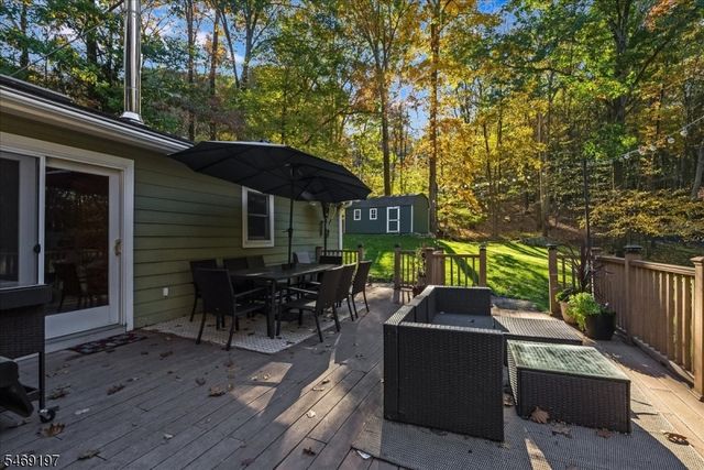83 Tomahawk Trl, Sparta Twp., NJ 07871