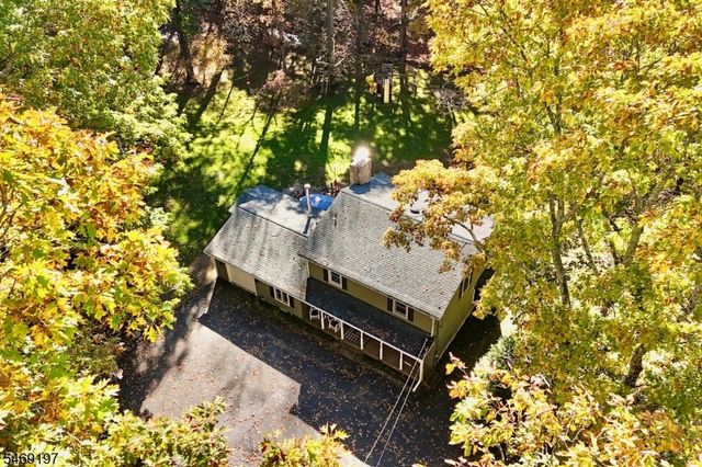 83 Tomahawk Trl, Sparta Twp., NJ 07871