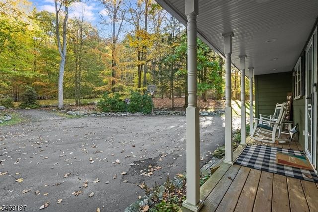 83 Tomahawk Trl, Sparta Twp., NJ 07871