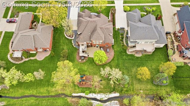 55405 Whitney Drive, Shelby Twp, MI 48315