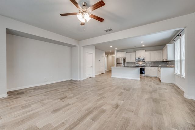 15933 Bronte Lane, Fort Worth, TX 76247