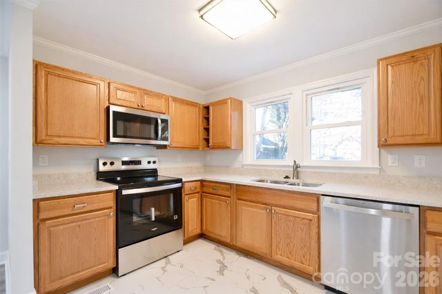 172 Eudy Drive NW, Concord, NC 28025