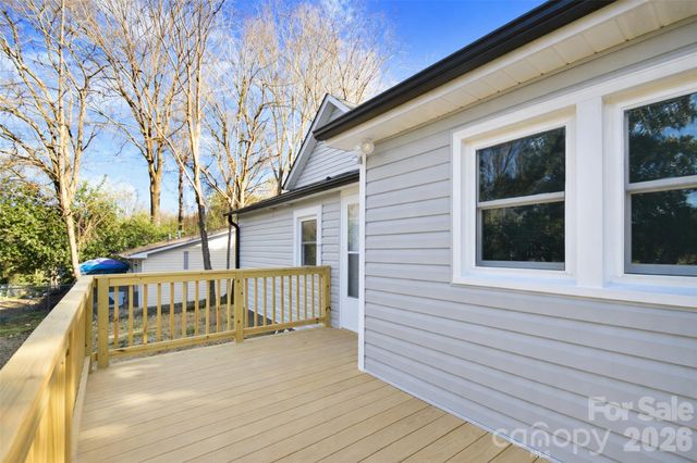 172 Eudy Drive NW, Concord, NC 28025
