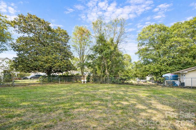 172 Eudy Drive NW, Concord, NC 28025