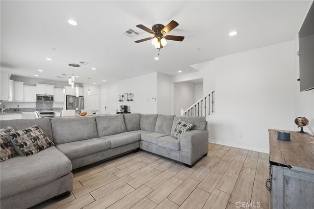 24318 Red Spruce, Murrieta, CA 92562