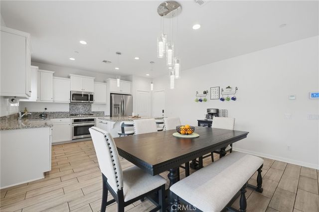 24318 Red Spruce, Murrieta, CA 92562