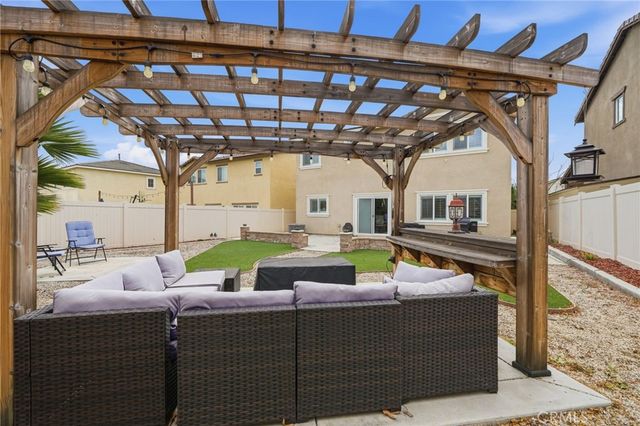 24318 Red Spruce, Murrieta, CA 92562