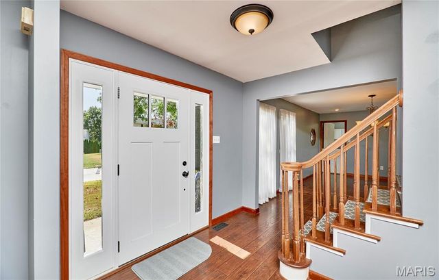 34 Melanie Court, St Charles, MO 63304