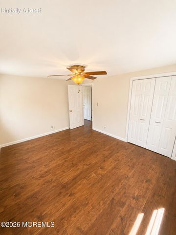 54 Longwood Drive, Hamilton, NJ 08620