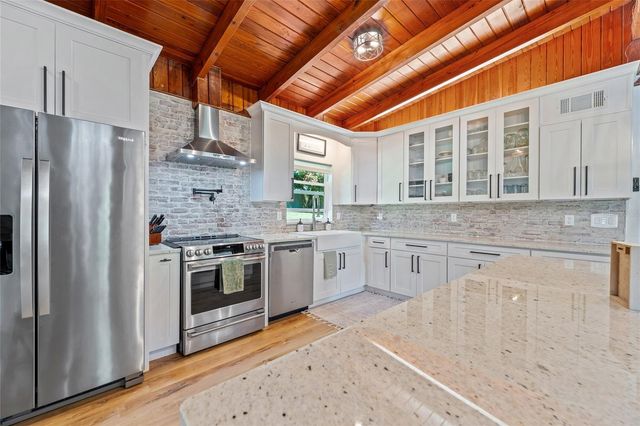 1467 HILLTOP DRIVE, Mount Dora, FL 32757