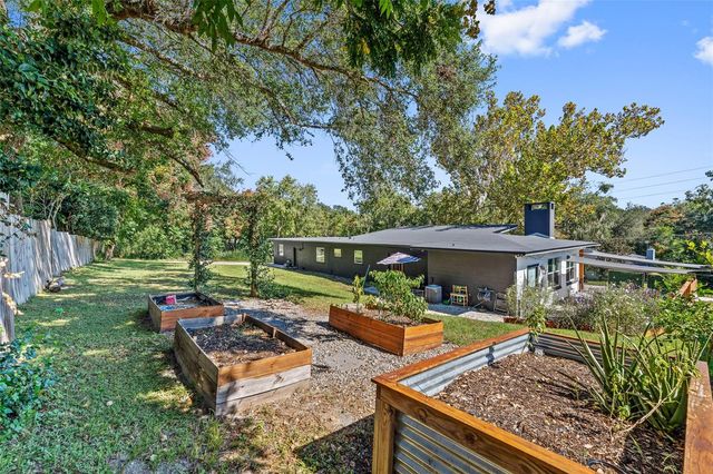 1467 HILLTOP DRIVE, Mount Dora, FL 32757