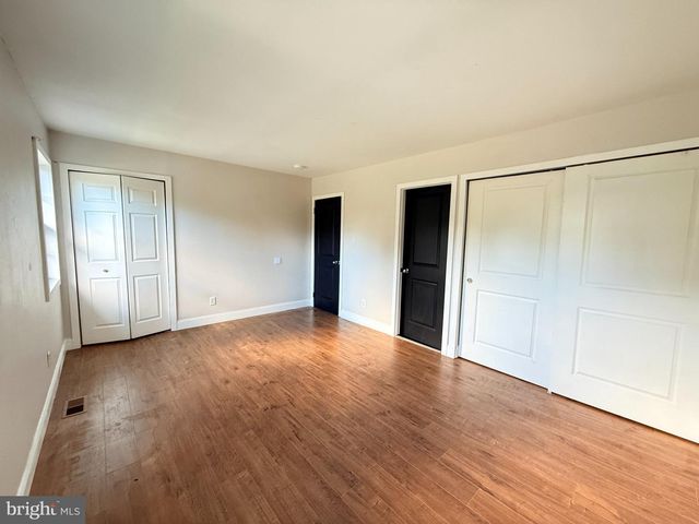 3 MADELEY CT, Sicklerville, NJ 08081