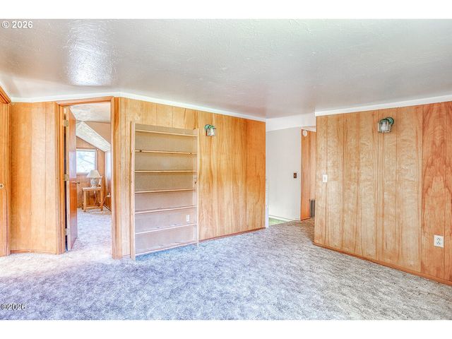 4702 Se 51ST St, Lincoln City, OR 97367