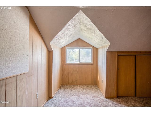 4702 Se 51ST St, Lincoln City, OR 97367