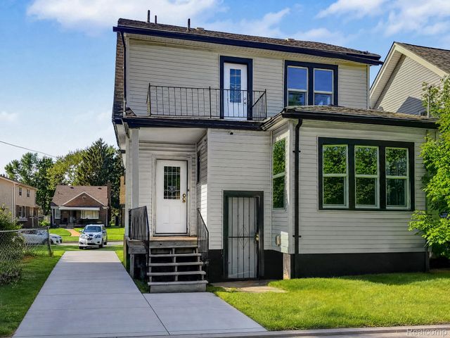 12558 Wilshire Drive, Detroit, MI 48213