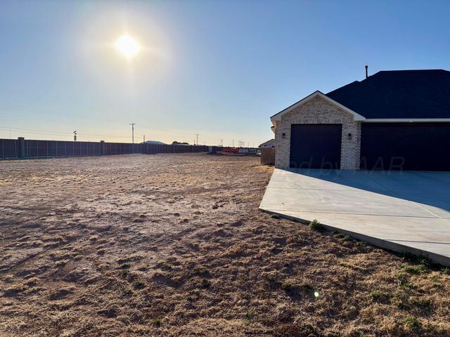 501 Country Club Drive, Canyon, TX 79015