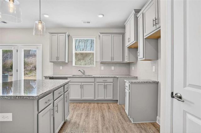 6178 Ripple Way 82, South Fulton, GA 30349