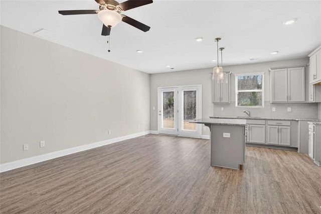 6178 Ripple Way 82, South Fulton, GA 30349