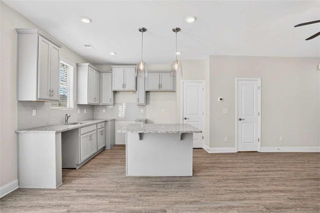 6178 Ripple Way 82, South Fulton, GA 30349