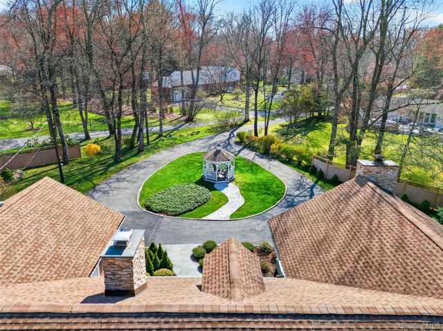 21 Barnaby Lane, Hartsdale, NY 10530