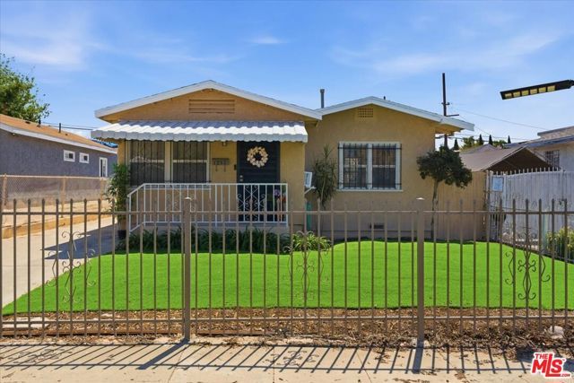 1232 W 74th Street, Los Angeles, CA 90044
