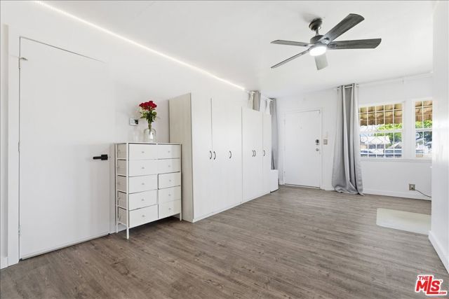 1232 W 74th Street, Los Angeles, CA 90044