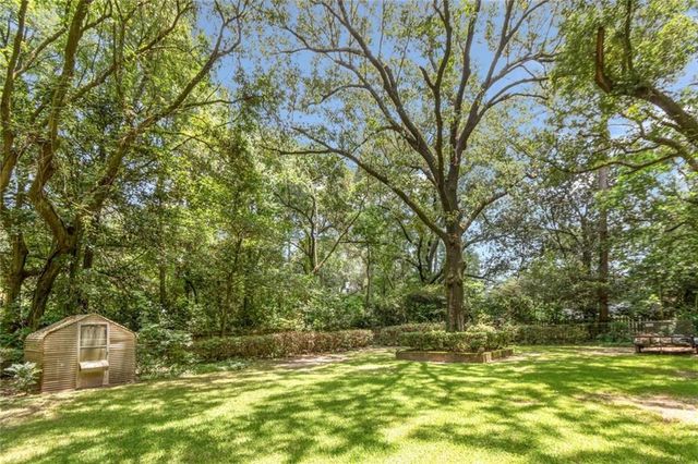 3909 Hillcrest Lane, Mobile, AL 36693