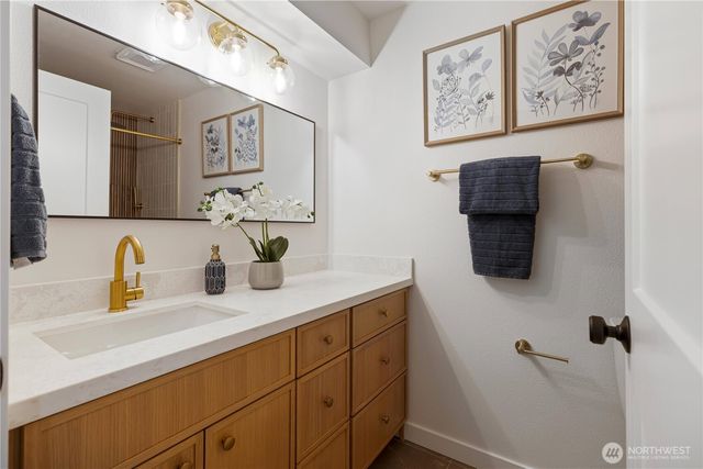 5134 S Wallace Street, Seattle, WA 98178