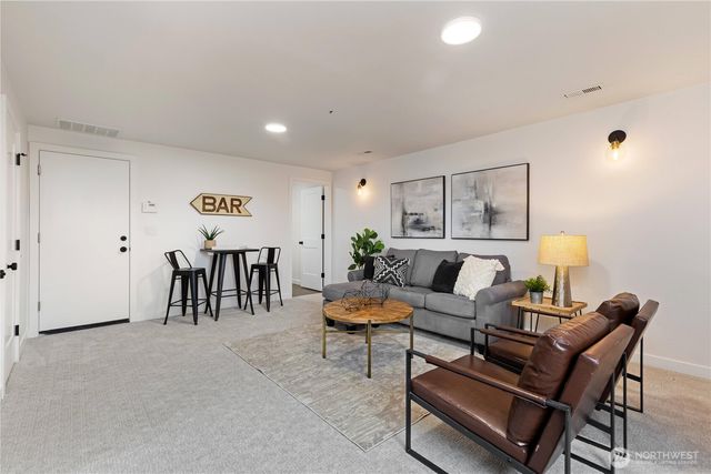 5134 S Wallace Street, Seattle, WA 98178