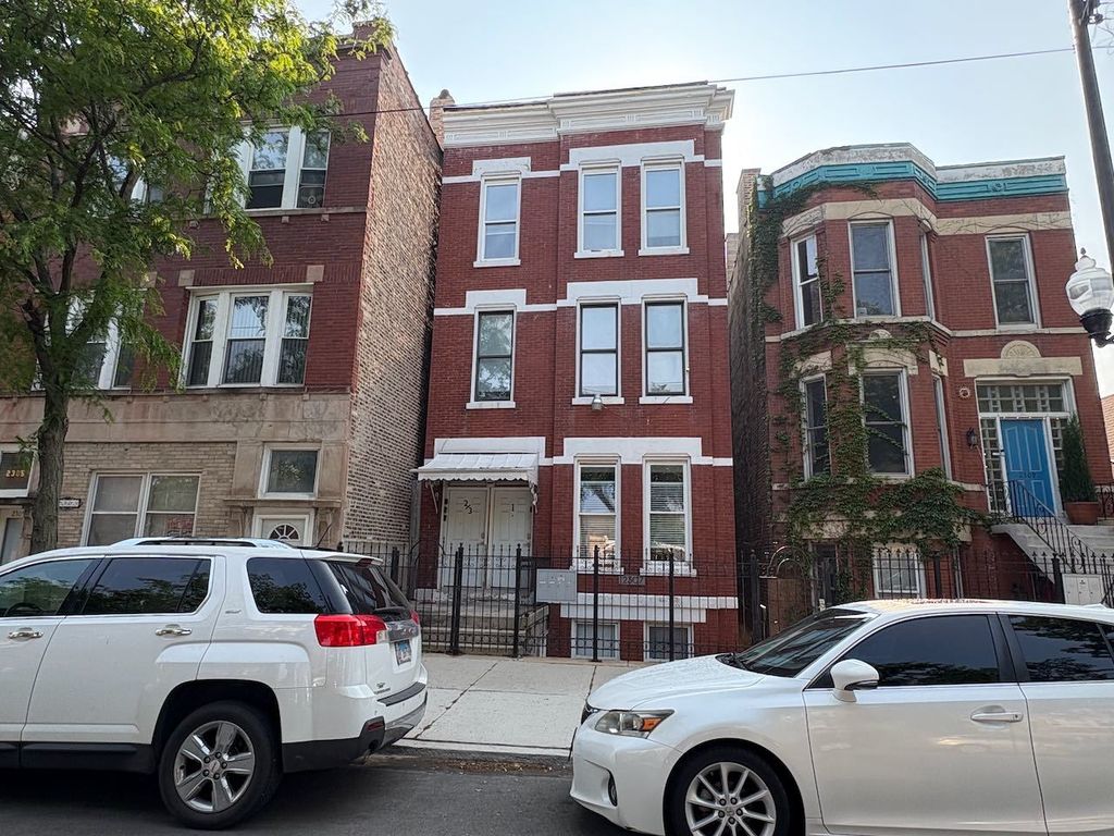 2307 S Leavitt Street, Chicago, IL 60608