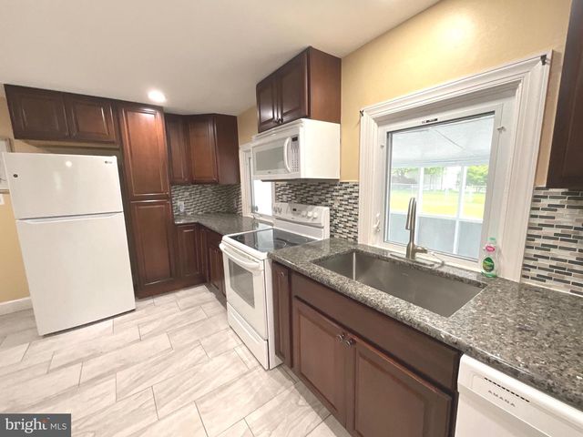 86 KELLEY RD, Fredericksburg, VA 22405