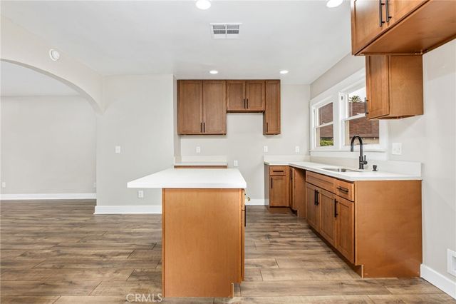 4427 Sunnyside, Riverside, CA 92506