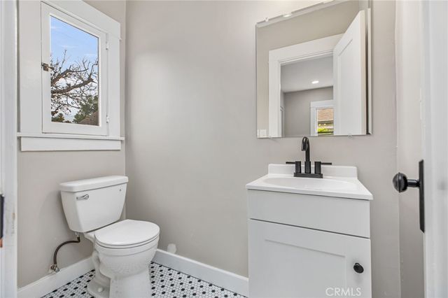 4427 Sunnyside, Riverside, CA 92506