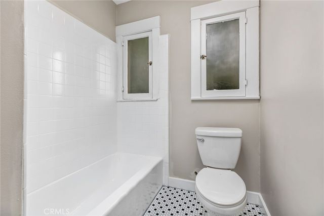 4427 Sunnyside, Riverside, CA 92506