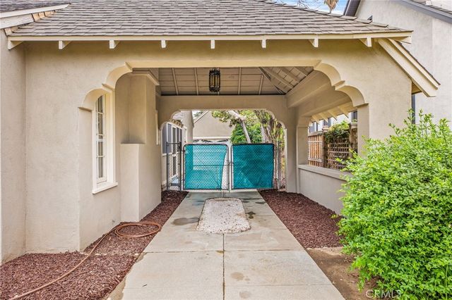 4427 Sunnyside, Riverside, CA 92506