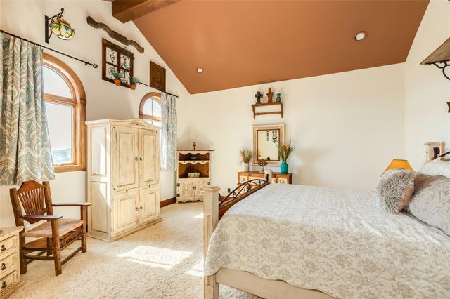 506 Sunset Circle, Tiki Island, TX 77554