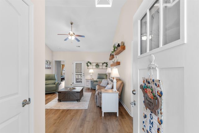 362 Shallow Cove Dr., Conway, SC 29527