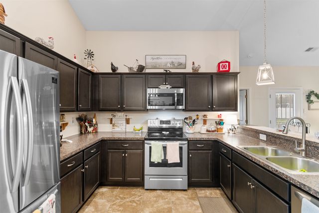 362 Shallow Cove Dr., Conway, SC 29527