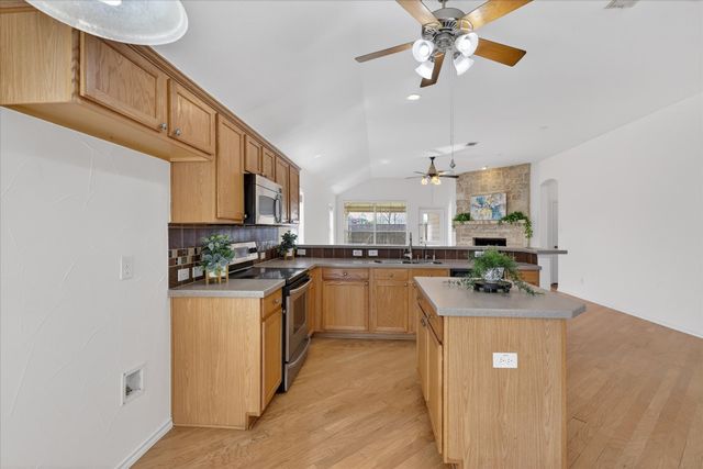 3408 Corral Creek Drive, Mckinney, TX 75070