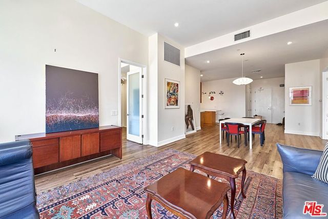 3223 W 6th Street 1005, Los Angeles, CA 90020
