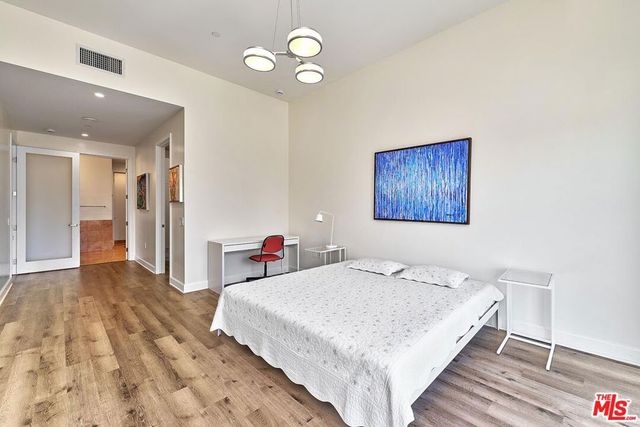 3223 W 6th Street 1005, Los Angeles, CA 90020