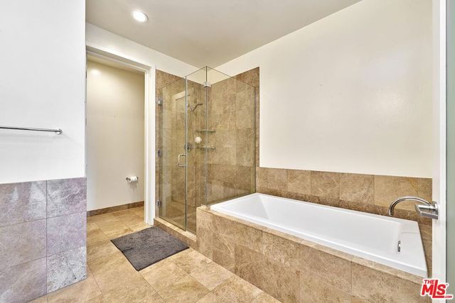 3223 W 6th Street 1005, Los Angeles, CA 90020