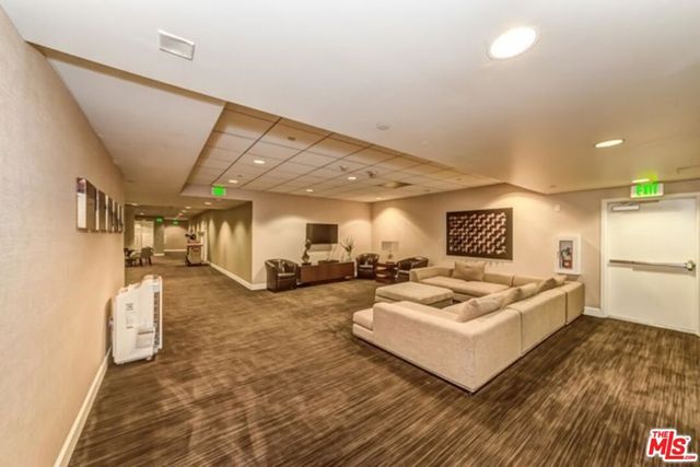 3223 W 6th Street 1005, Los Angeles, CA 90020