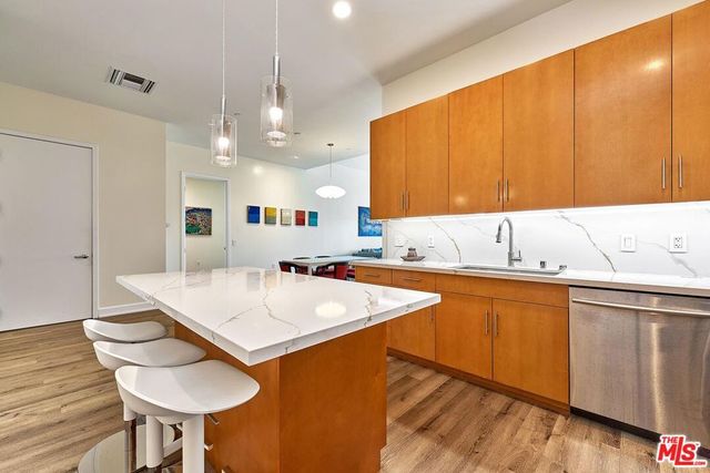 3223 W 6th Street 1005, Los Angeles, CA 90020