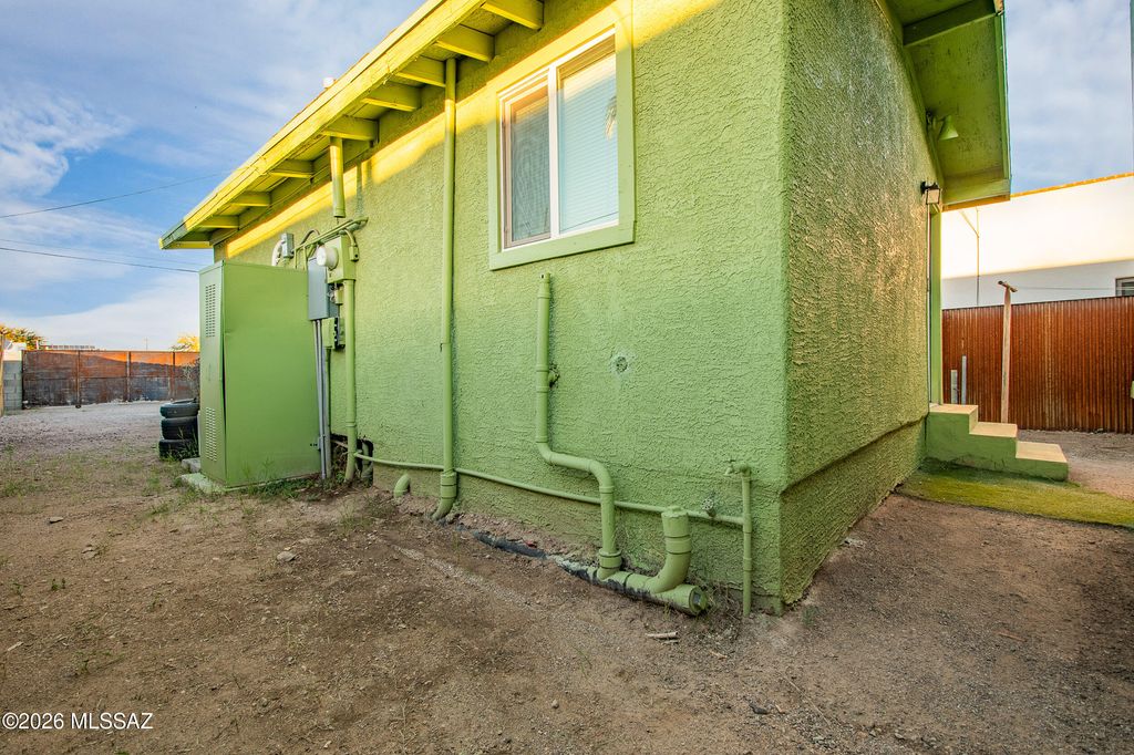Image 20 of property listing at Address unavailable.