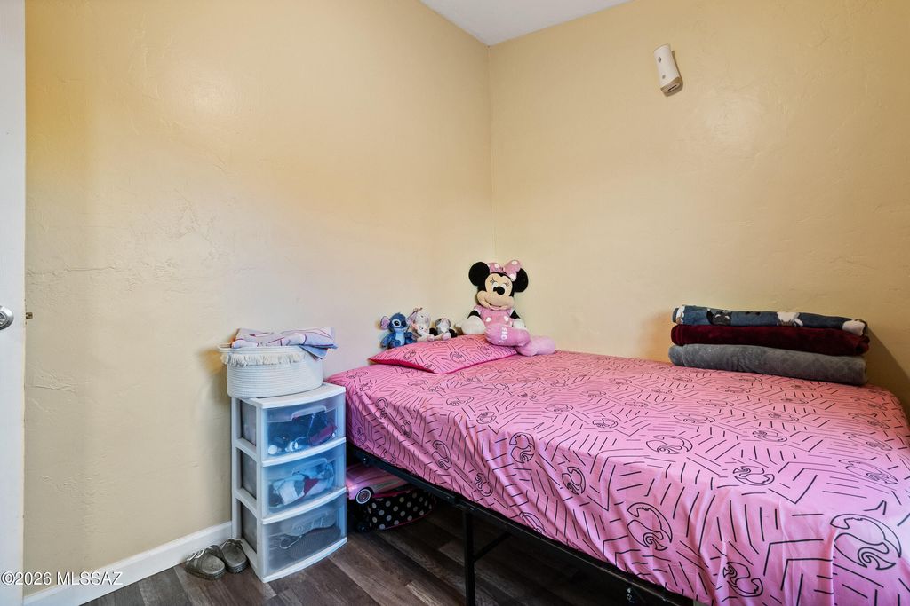 Image 31 of property listing at Address unavailable.