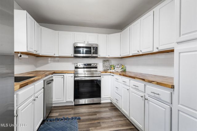 4358 Coral Street, Bay Saint Louis, MS 39520