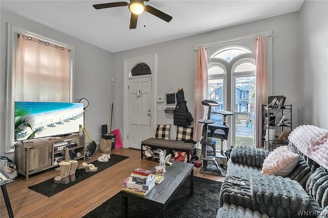 268 South Street, Lockport City, NY 14094