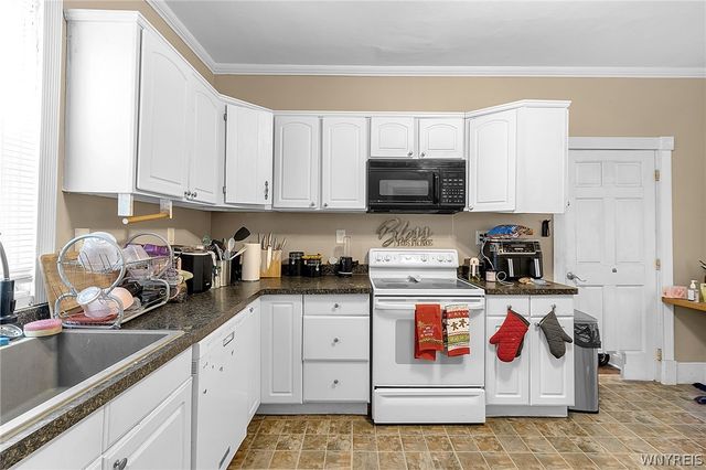 268 South Street, Lockport City, NY 14094