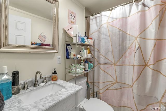 268 South Street, Lockport City, NY 14094